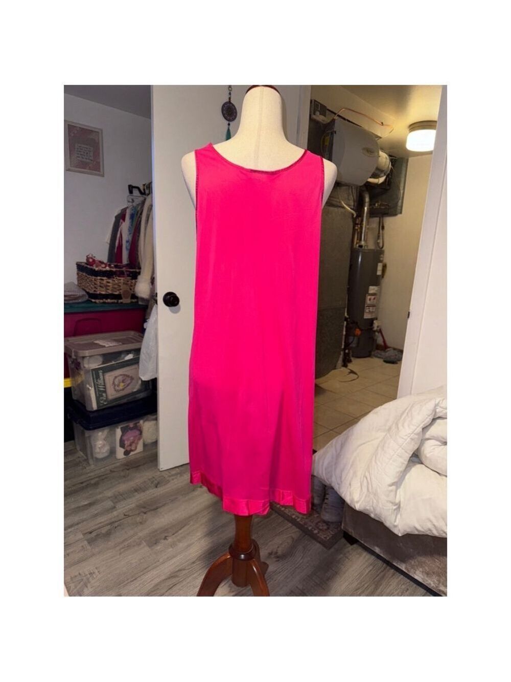 Vintage Vanity Fair gown red sleeveless size med USA - Picture 9 of 12